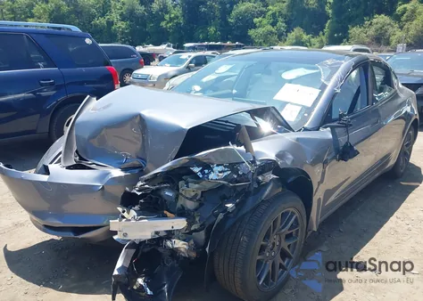 2025 Tesla Model 3 Long Range All-Wheel Drive из США, поврежденный, VIN 5YJ3E1EB0SF016895